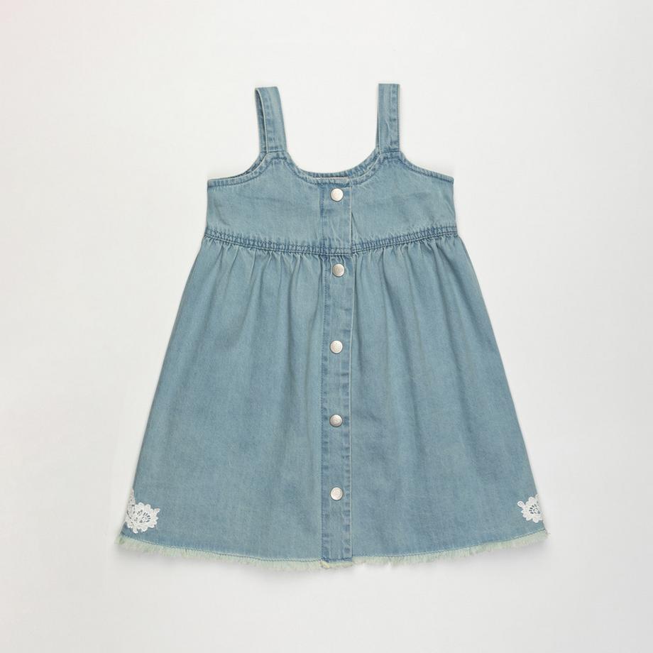 Ensemble: T-Shirt et jupe
