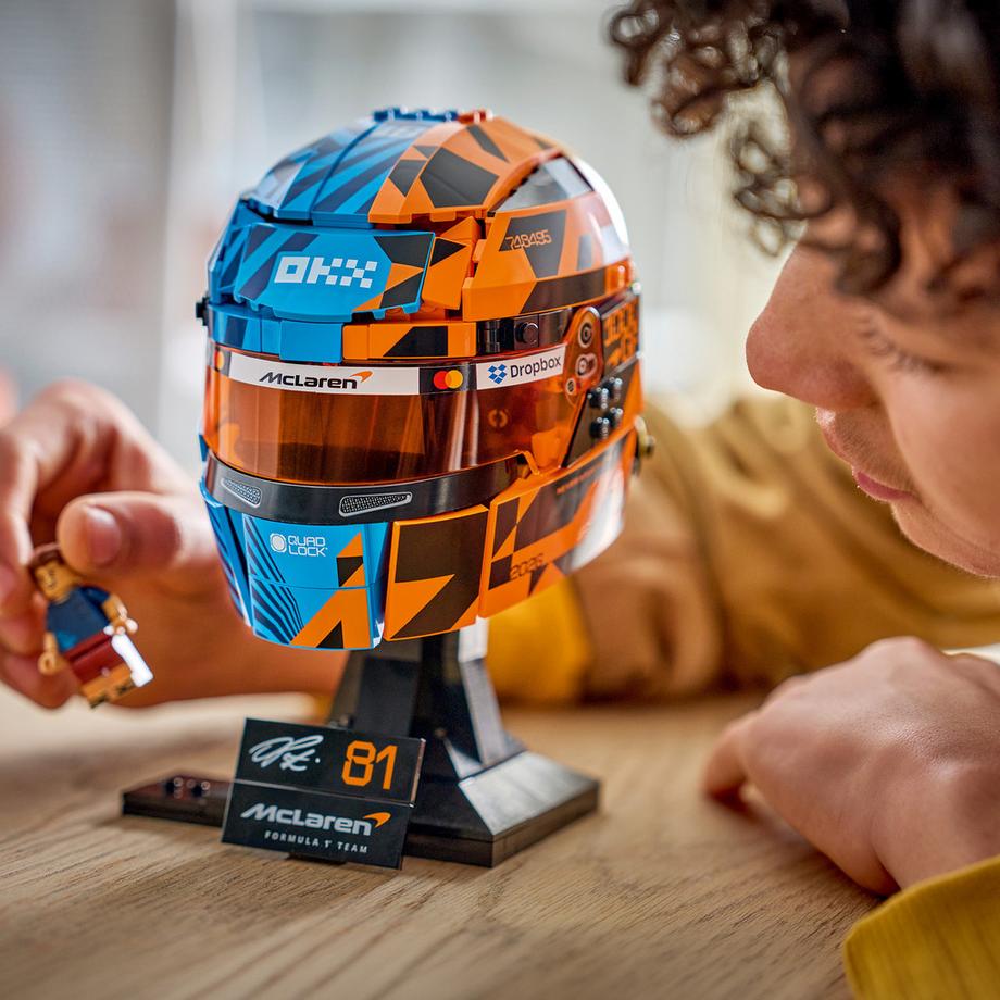 LEGO®  43017 McLaren Mastercard F1® Team Oscar Piastri Helm 