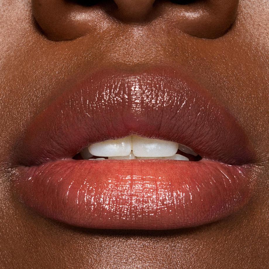 MAC Cosmetics  Glowplay Tendertalk Lip Balm 