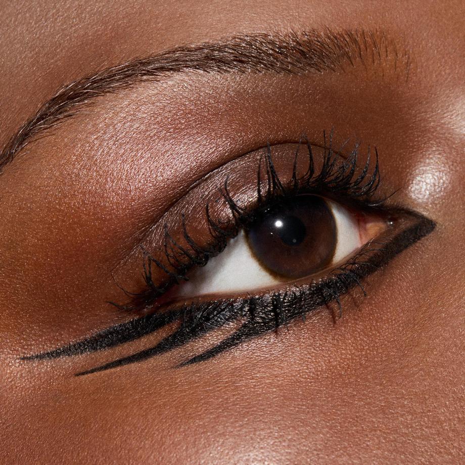 MAC Cosmetics  Stroke + Stack Eye Kit 