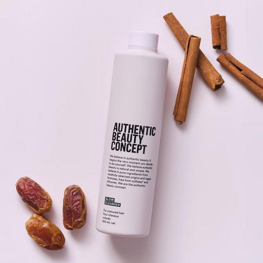 Authentic Beauty Concept  Glow Cleanser - Shampoo delicato per capelli colorati 