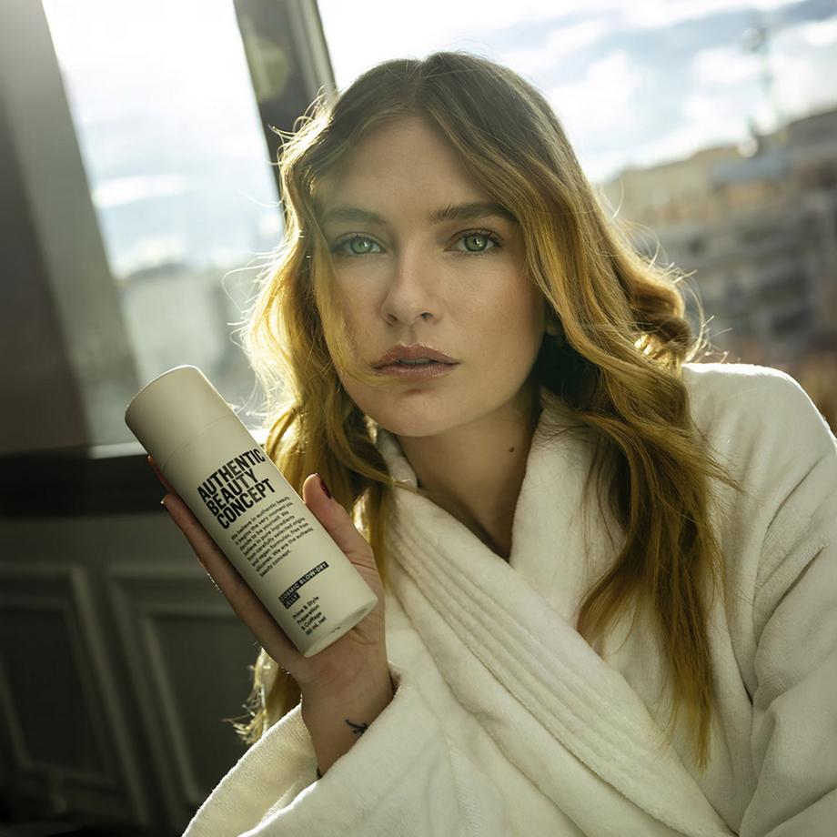 Authentic Beauty  Cosmic Blow-Dry Jelly - gelée coiffante hybride pour brushing ou effet mouillé 