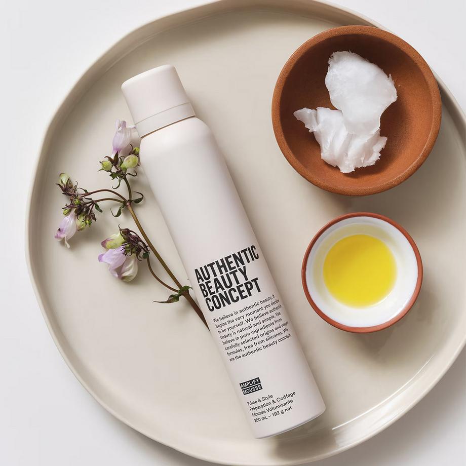 Authentic Beauty  Amplify Mousse - Leichte Styling-Mousse mit Volumeneffekt 