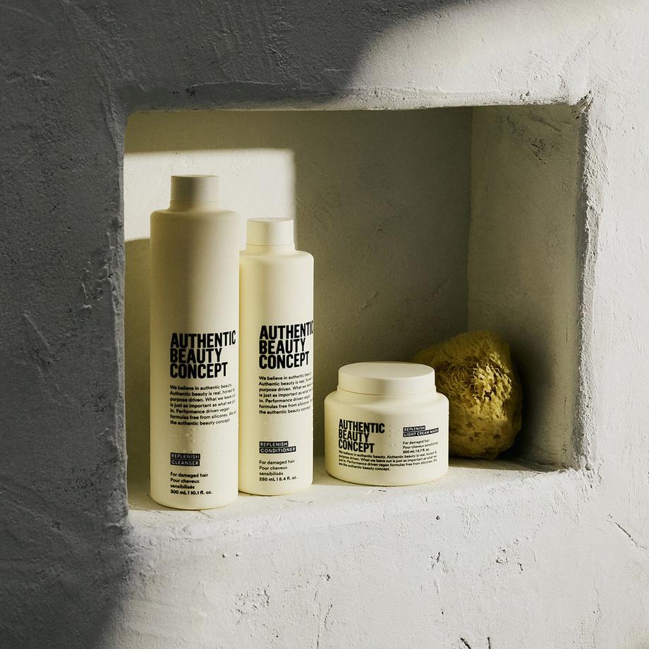 Authentic Beauty  Replenish Light Cream Mask - Maschera leggera per capelli sottili e danneggiati 