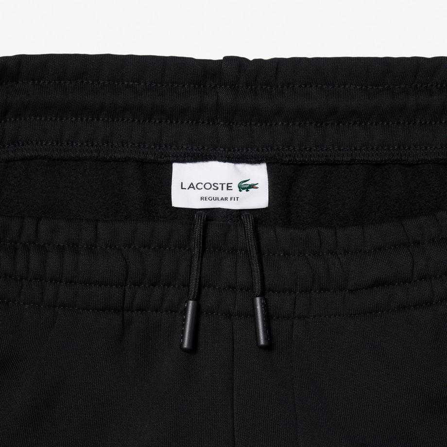 LACOSTE Shorts coupe ample  