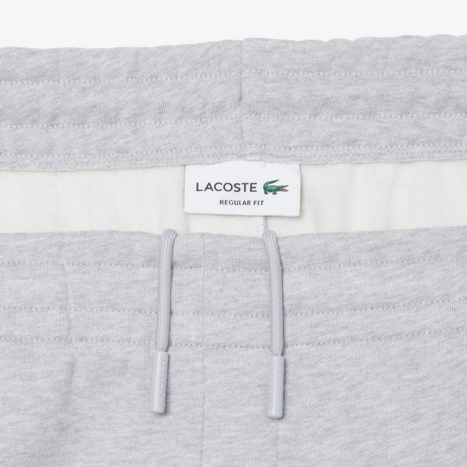 LACOSTE Shorts coupe ample  