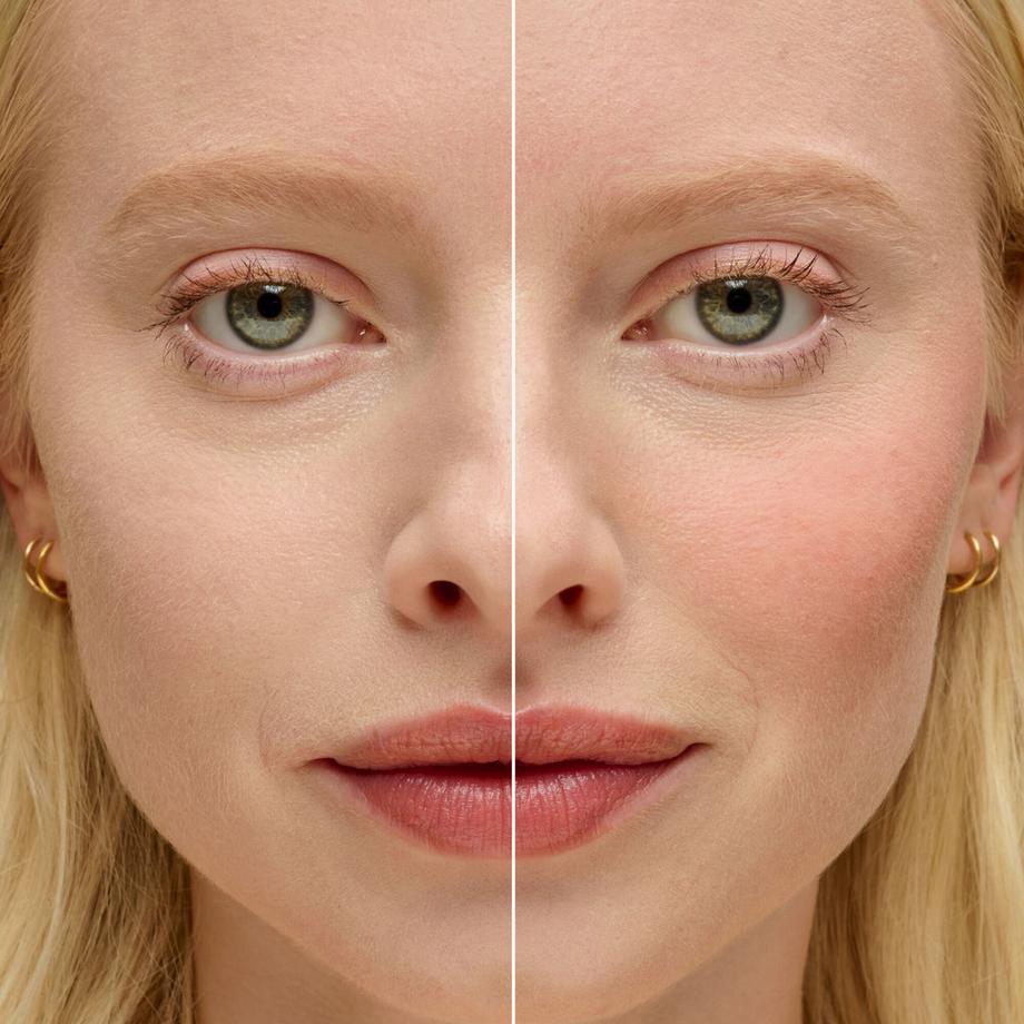 benefit  Play Daze - Blush Liquide Fini Mat Velours 