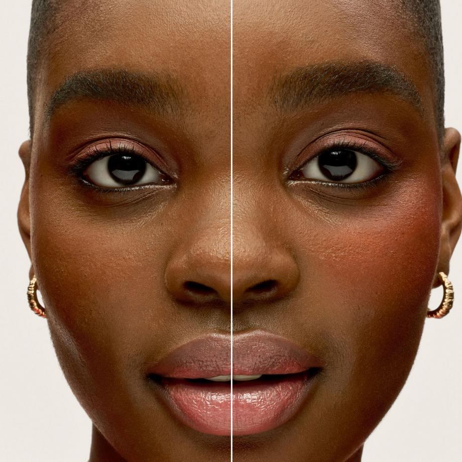 benefit  Play Daze - Blush Liquide Fini Mat Velours 