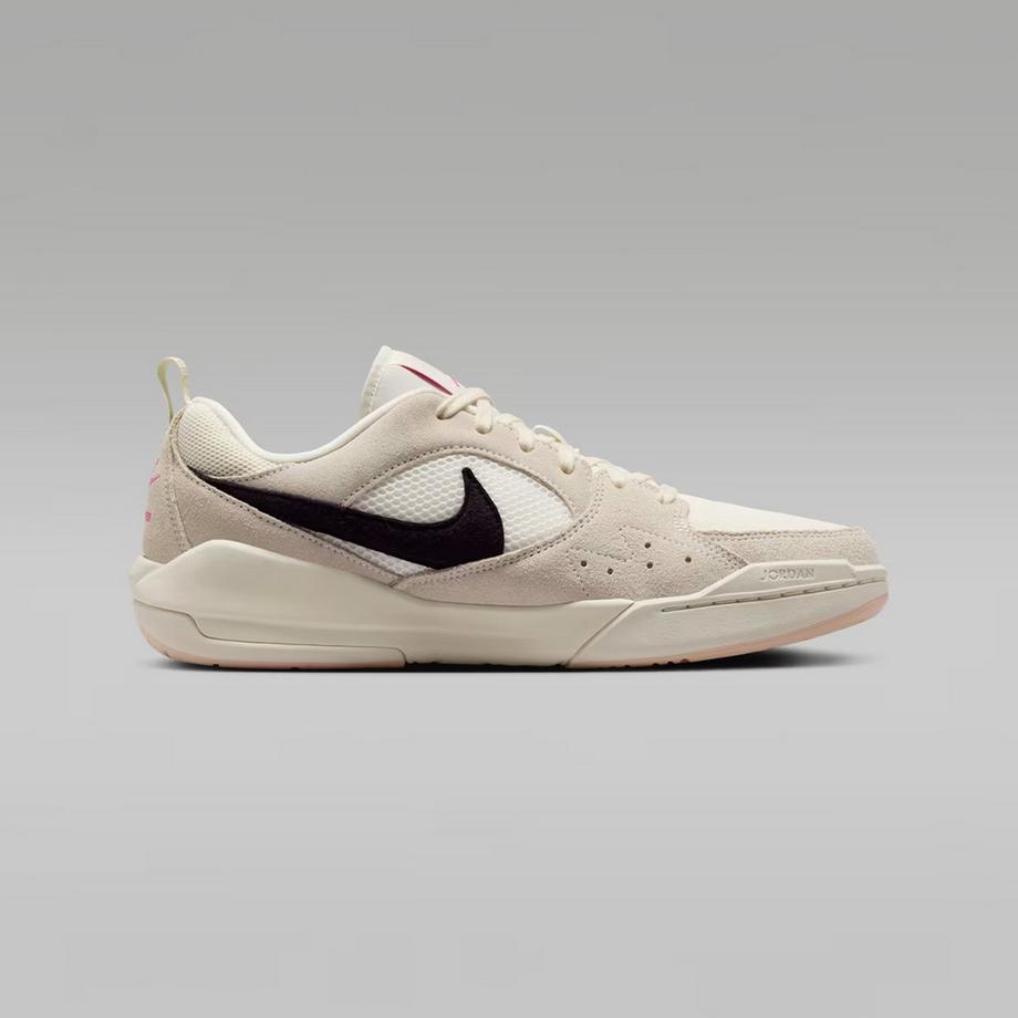 NIKE Jordan Cmft Era Scarpe da Basket Low Top  