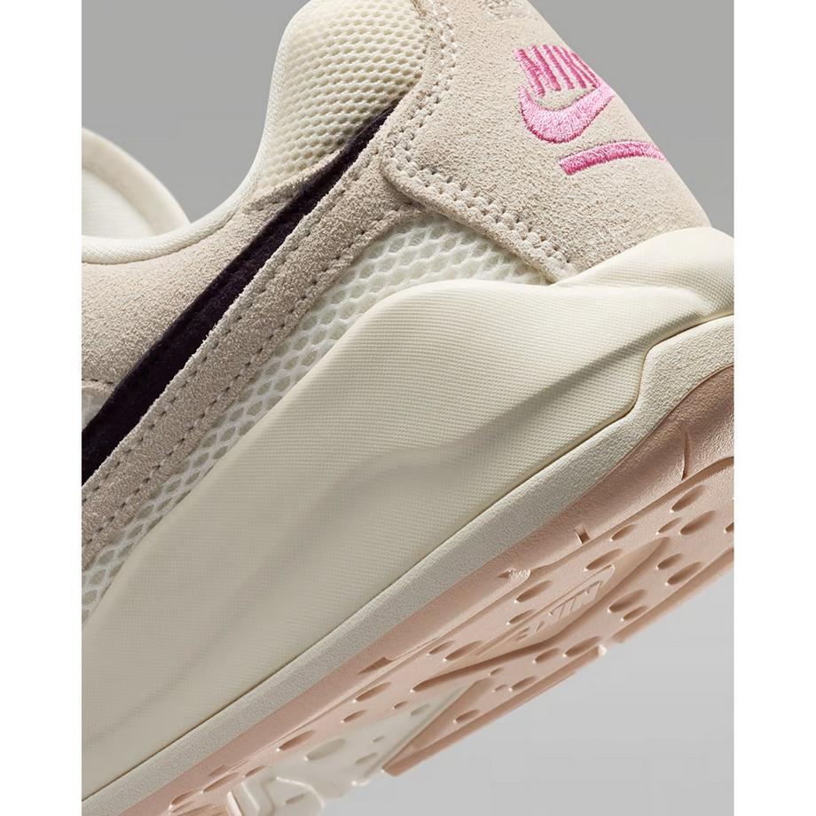 NIKE Jordan Cmft Era Scarpe da Basket Low Top  