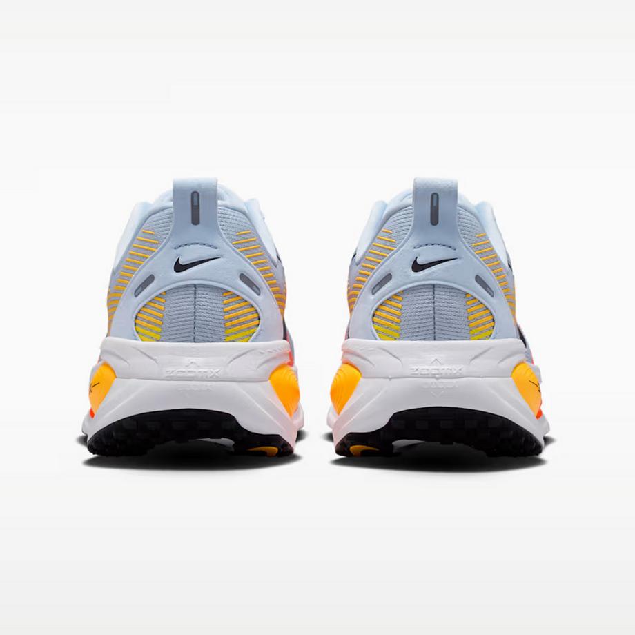 NIKE Vomero 18 Scarpe da corsa  