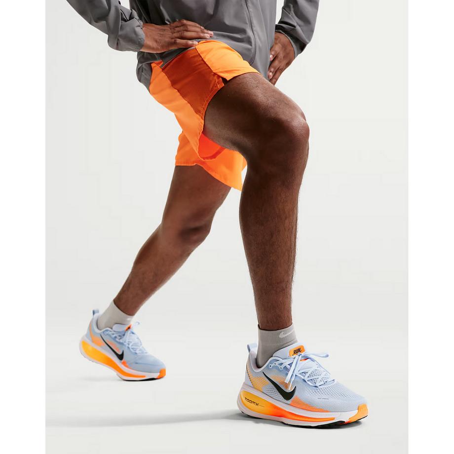 NIKE Vomero 18 Scarpe da corsa  