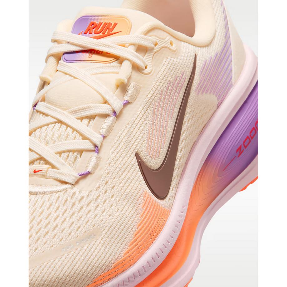NIKE Wmns Vomero 18 Chaussures de running  