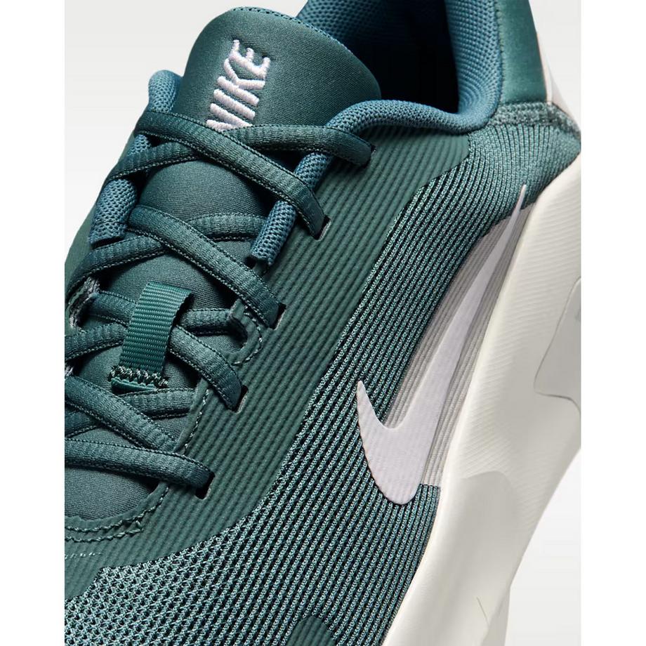 NIKE Flex Train Chaussures de fitness  