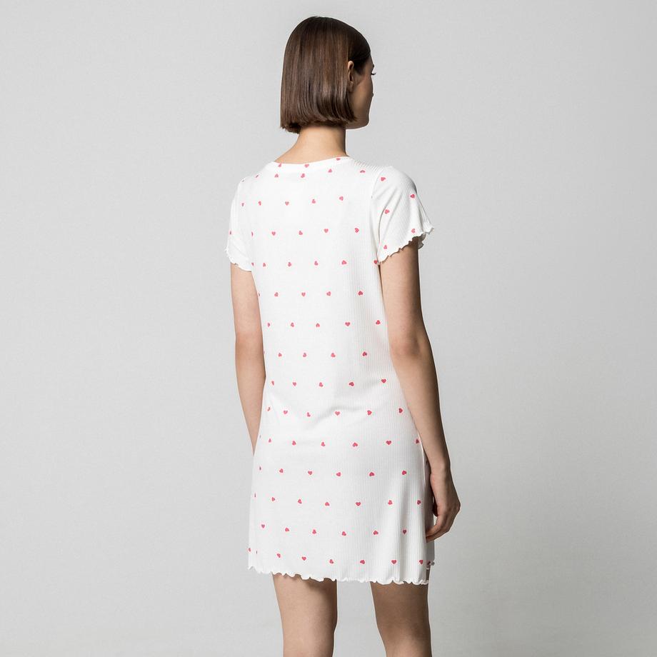 LASCANA Chemise de nuit imprimé cœurs  