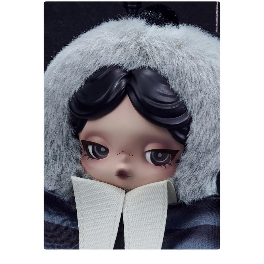 Popmart Beauty  Skullpanda x Wednesday Figure 