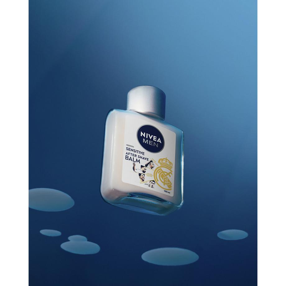 NIVEA  Baume After Shave Sensitive Real Madrid Limited Edition 