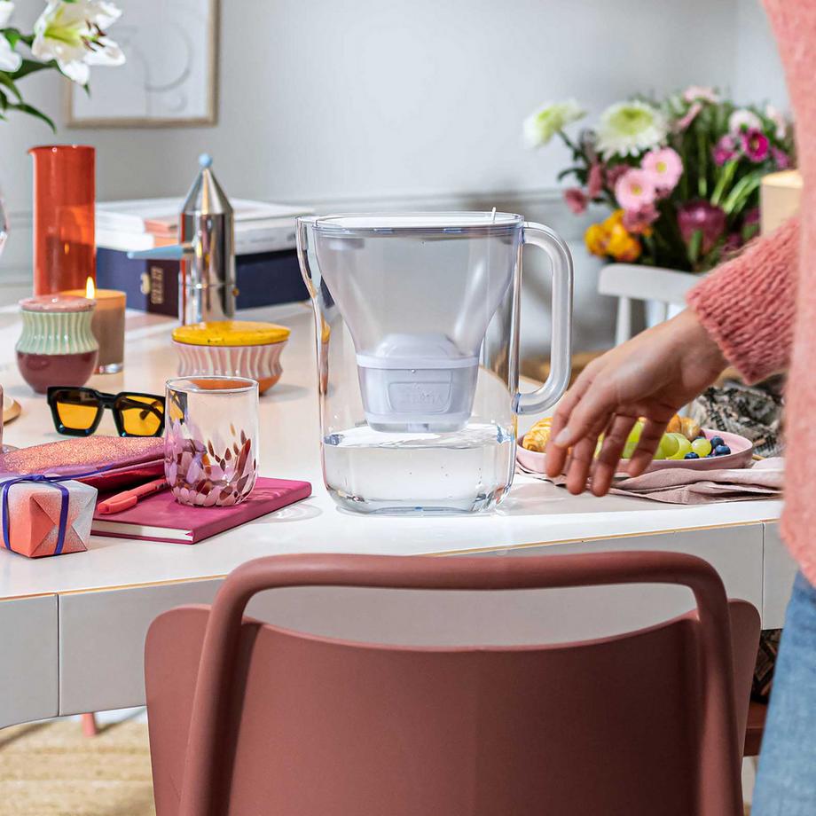 BRITA Carafe filtrante Style Essential XL 