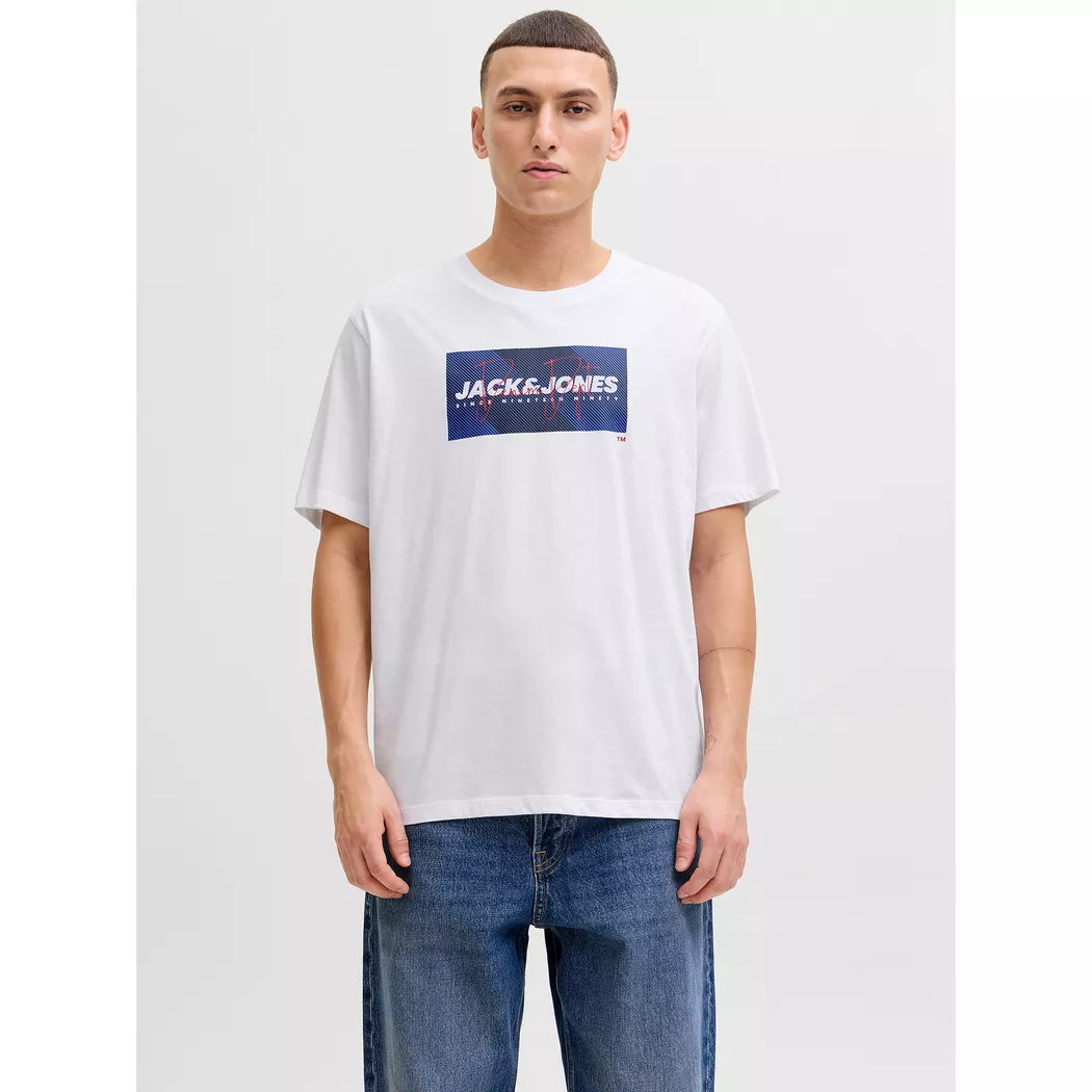 Rundhalsshirt JACK & JONES "JJESTAR mit Pigmentprint und Baumwollgefühl", Herren, Gr. M, weiß, Single Jersey, Obermaterial: 100% Baumwolle, bedruckt, relaxed fit normal, Rundhals, gerader Abschluss, Shirts Rundhalsshirt, Baumwolle, relaxed fit 5