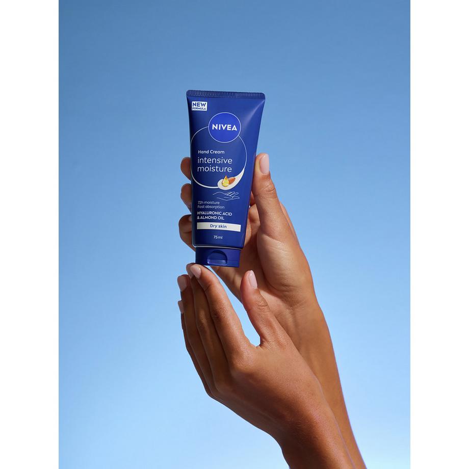 NIVEA  Crema mani Intensive Care 