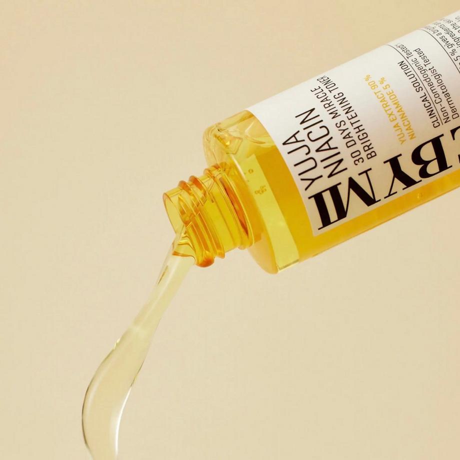 Somebymi  Yuja Niacin 30 Days Miracle Brightening Toner 