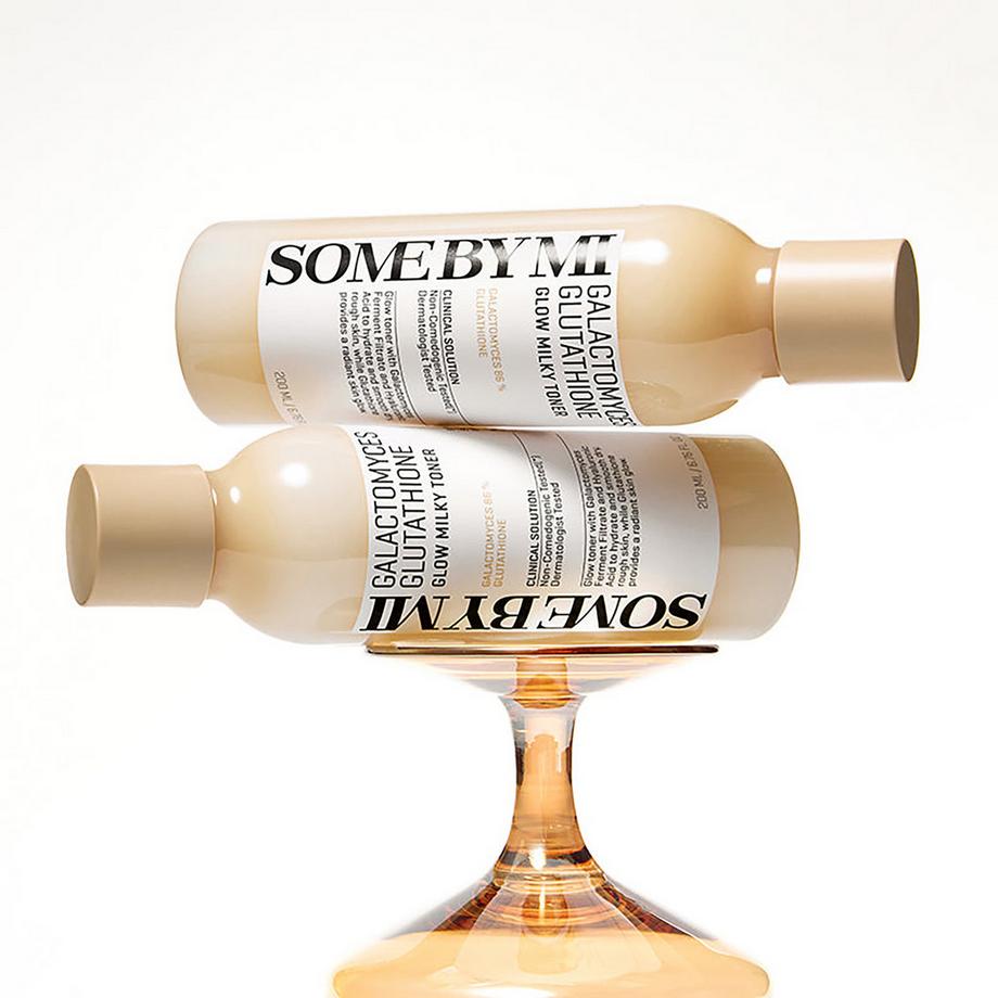Somebymi  Galactomyces Glutathione Glow Milky Toner 