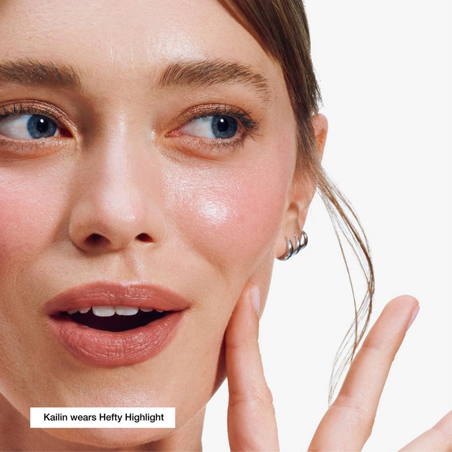 CLINIQUE  Chubby Stick Scultping Highlight 