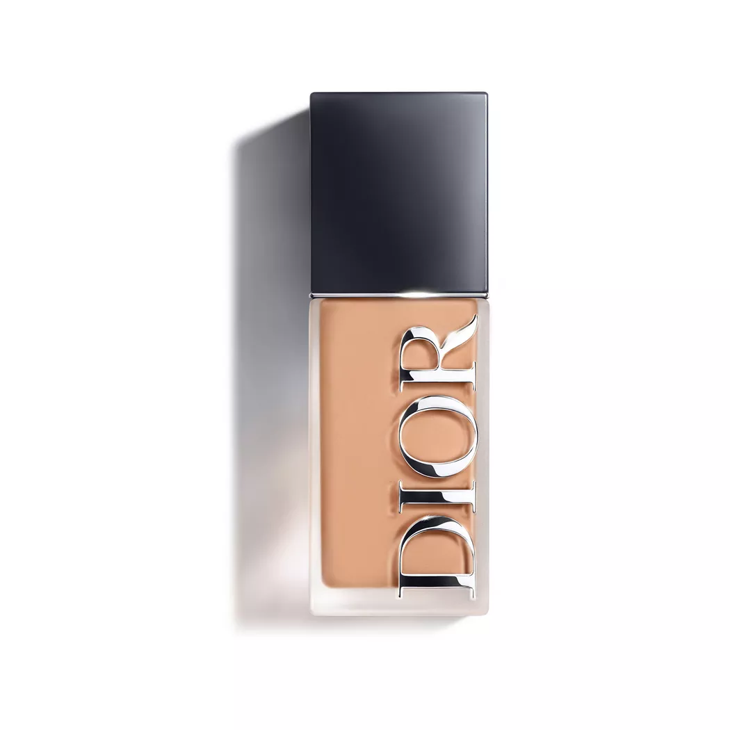 Christian Dior Dior Forever Skin Wear Blurring Natural Matte Foundation – 24 Stunden starker Halt (2 Warm Peach) damen 3