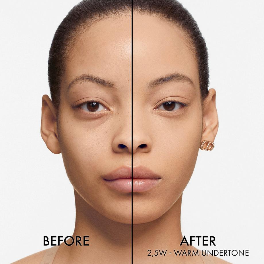 Dior Dior Forever Skin Wear Fondotinta mat naturale effetto blur 