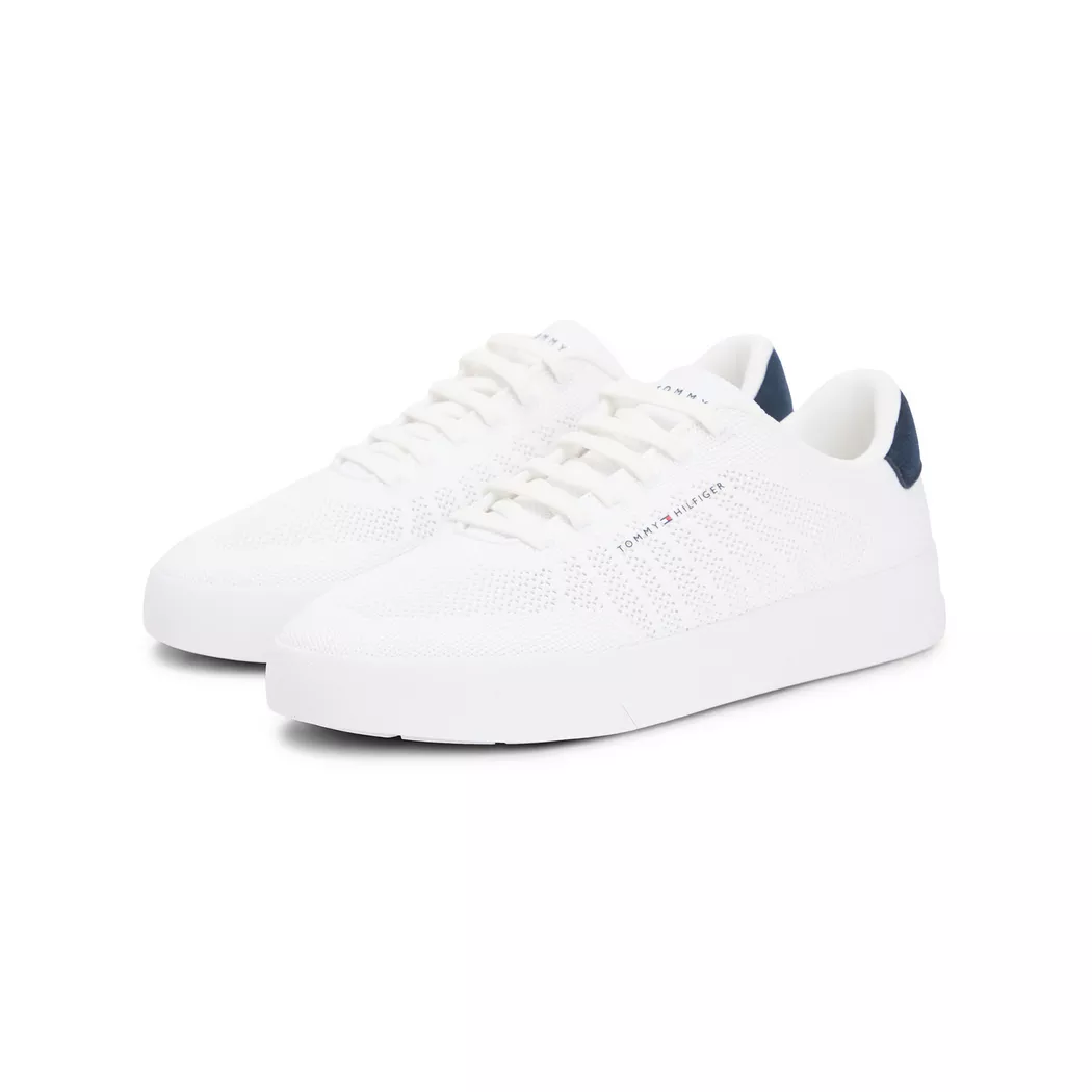 Tommy Hilfiger pour homme. FM0FM05367 Court Detail Leather Sneakers white (45), Cuir, Blanc, Plat, Lacets, Casuel