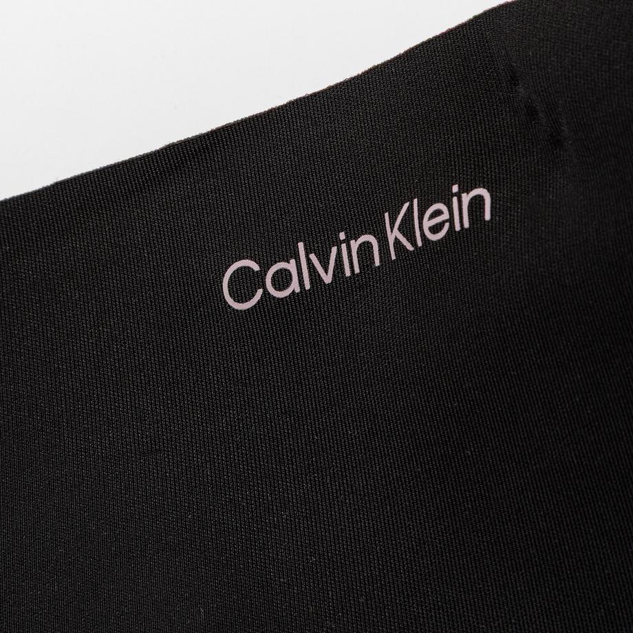 Calvin Klein Invisibles Microfiber String  