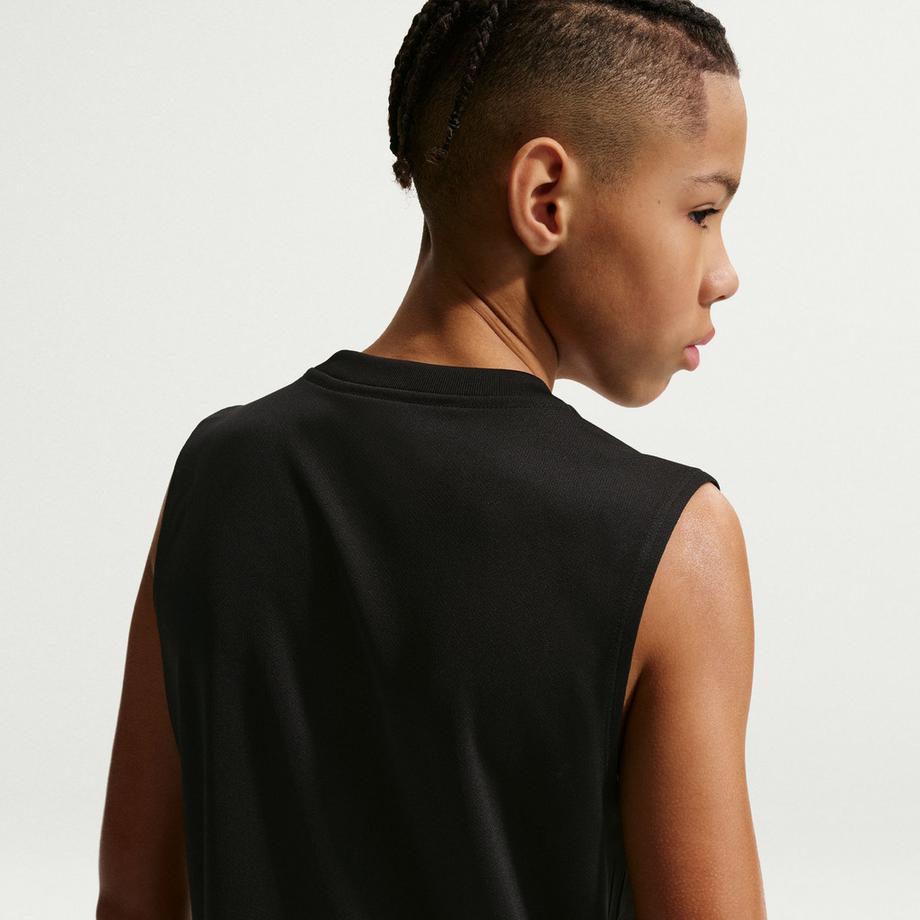 NIKE  T-shirt 