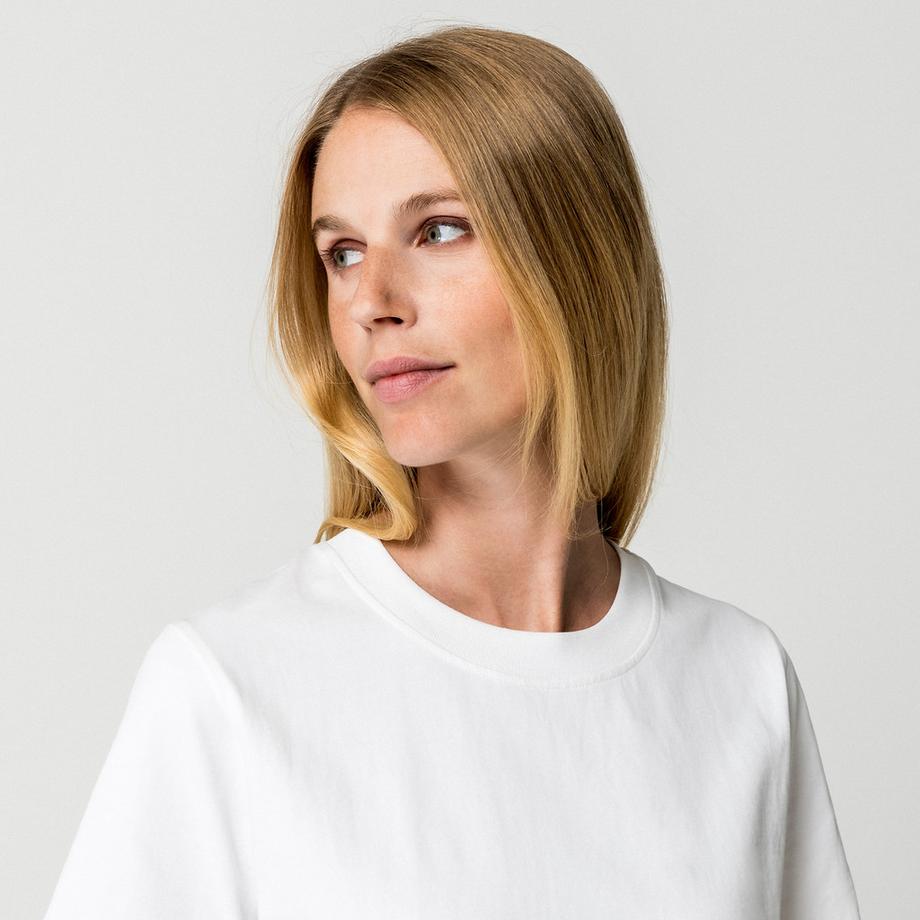 Manor Woman   