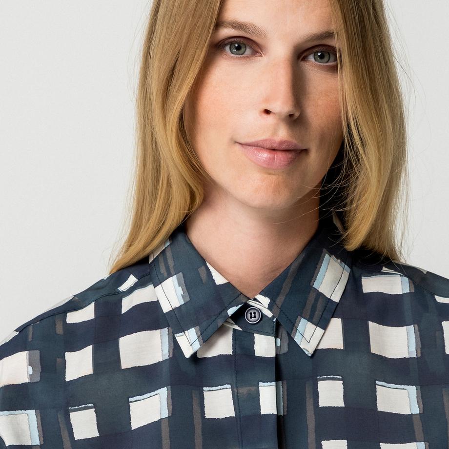 Manor Woman Langarm-Bluse mit geometrischem Muster  