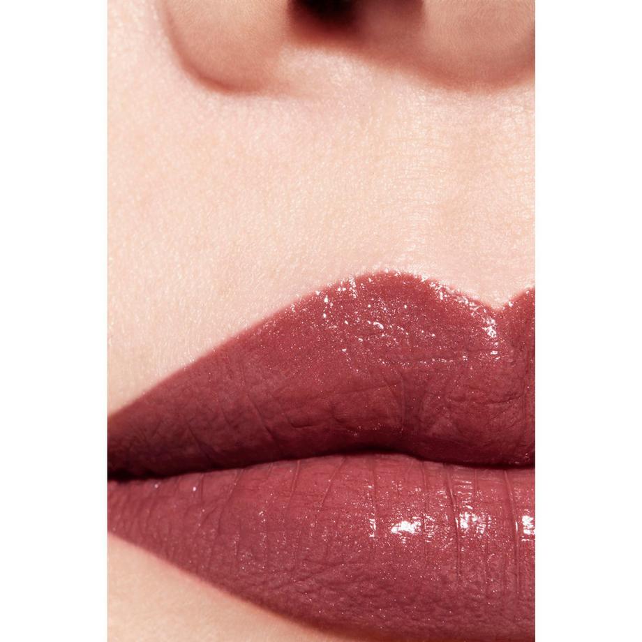 CHANEL ROUGE COCO SATINIERTER LIPPENSTIFT MIT LANGEM HALT – FEUCHTIGKEITSSPENDENDE UND GLÄTTENDE LIPPENPFLEGE 