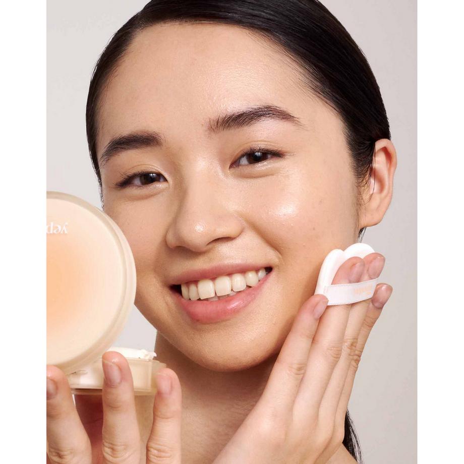 Yepoda  The Dewy Day - LSF 30 Foundation mit Niacinamid, & Aprikose 