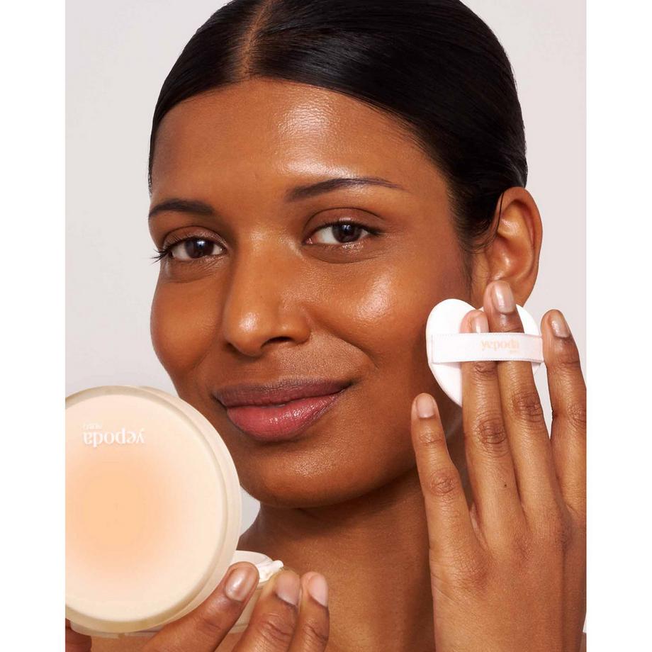 Yepoda  The Dewy Day - Fond de teint cushion à base de niacinamide, abricot et SPF 30 