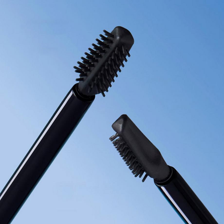 benefit  Dream Sheen Brow Glaze - Gel à sourcils teinté au fini glossy 