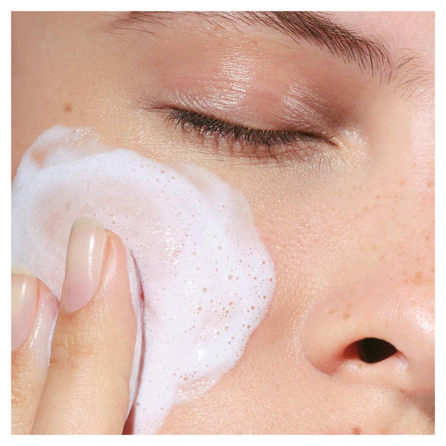 CLARINS  Doux Nettoyant Moussant Apaisant 