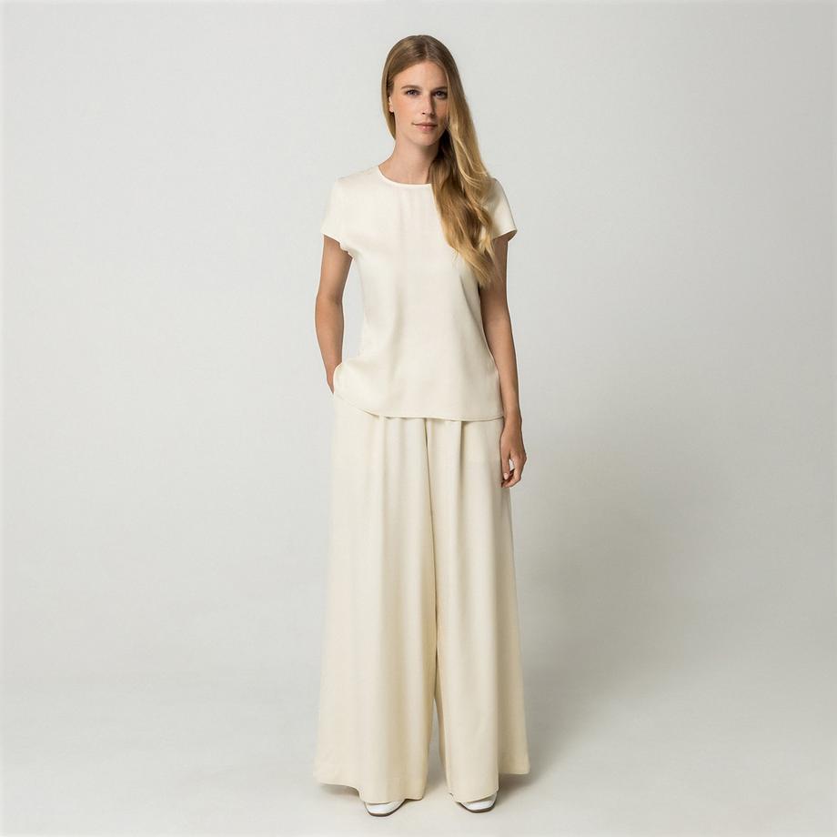 Pantalon avec elastiques aux chevilles