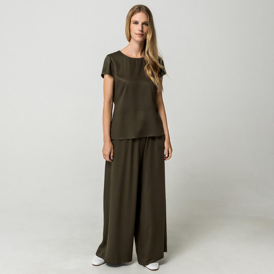Pantaloni con elastico alla caviglia