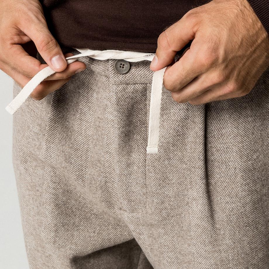 Manor Man Pantalon à carreaux en chevron et pinces  