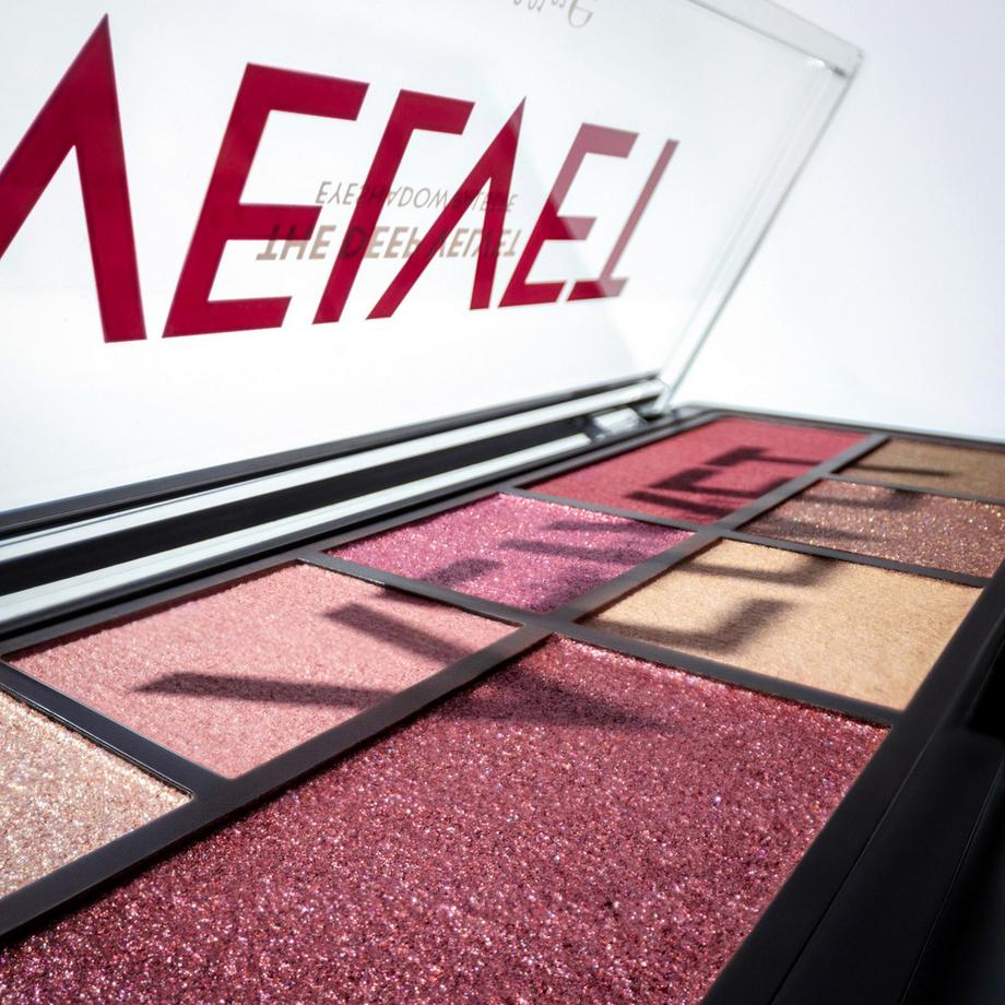 CATRICE  The Deep Velvet Eyeshadow Palette palette de fards à paupières 