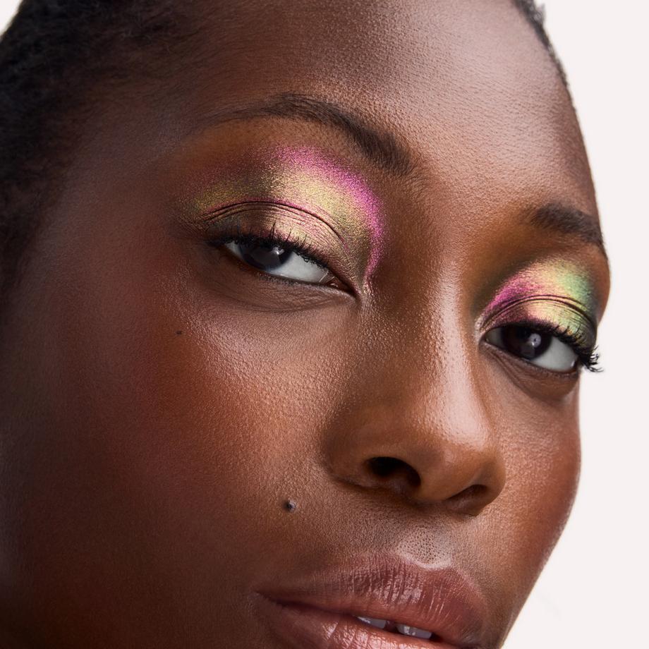 CATRICE  Prismatic Shift Ombretto 