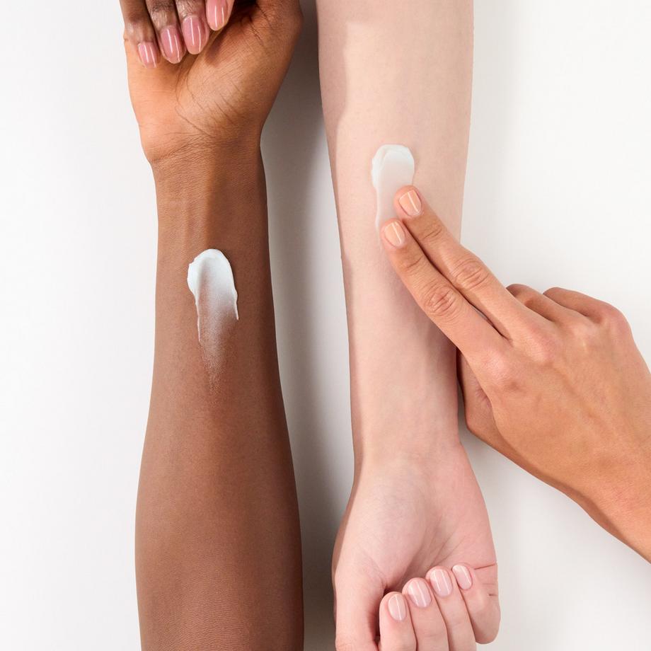 CATRICE  Extreme Blur Mattifying Primer 