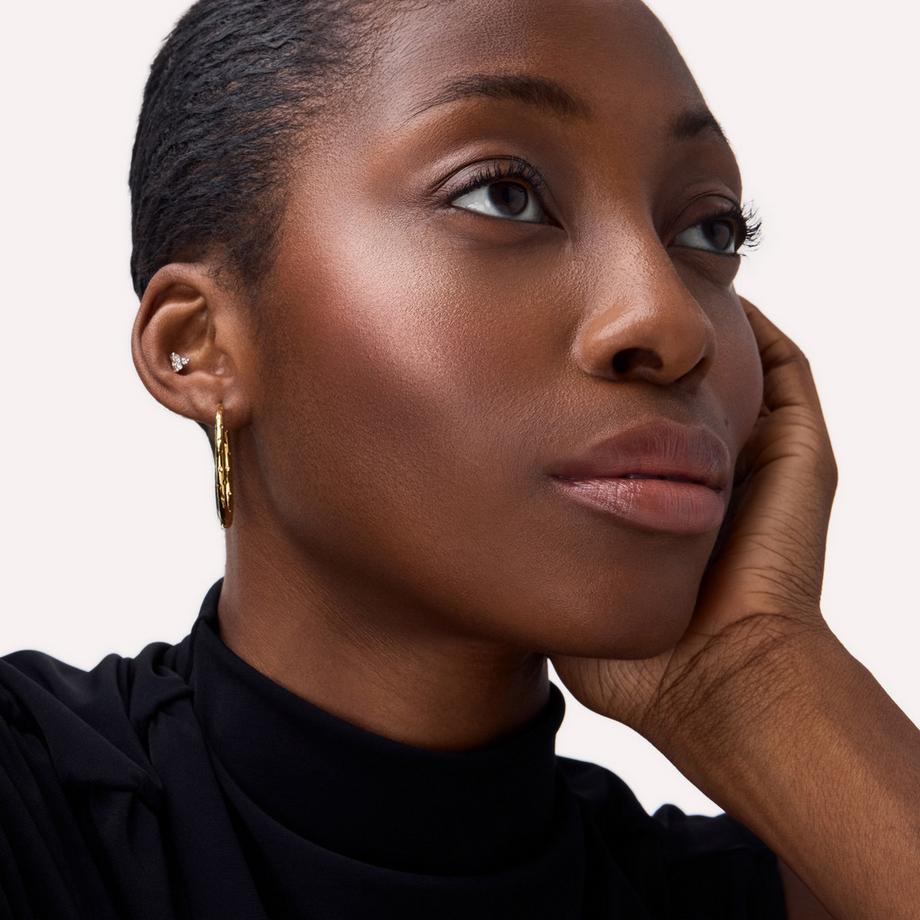 CATRICE  Aura Glam Bouncy Highlighter illuminateur 