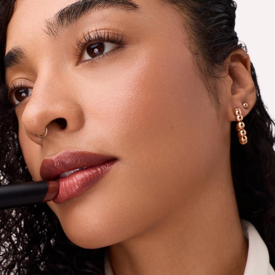 CATRICE  Glass Like Gloss Stick 