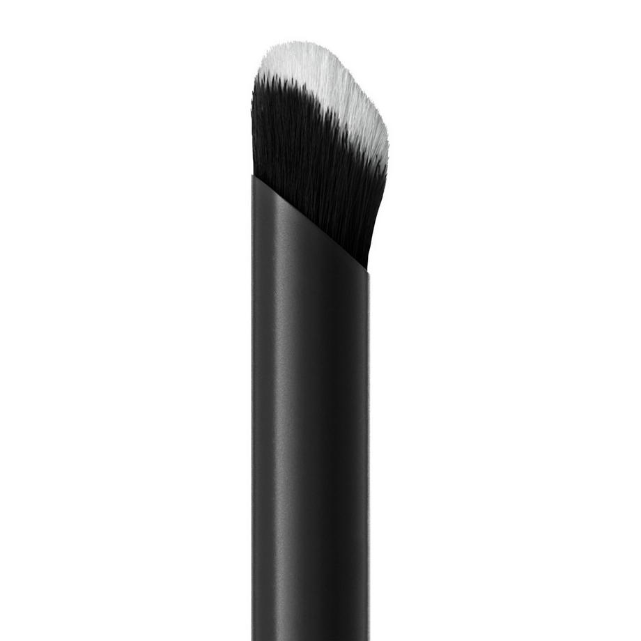 CATRICE  Under Eye Concealer Brush pinceau anti-cernes 