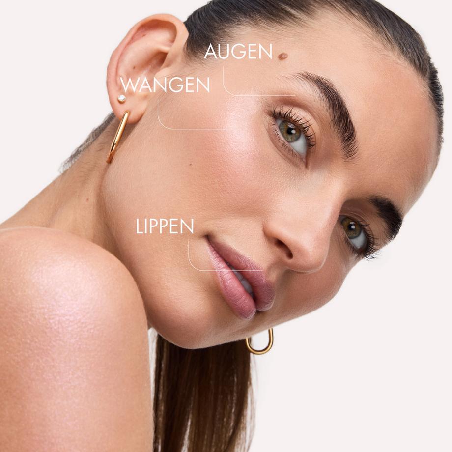 CATRICE  Diamond Haze Jelly Highlighter Stick stick illuminateur 