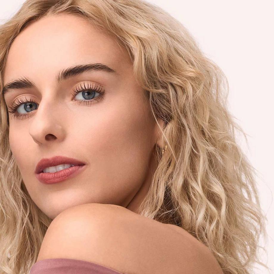 CATRICE  Blur-Real Rossetto Opaco 